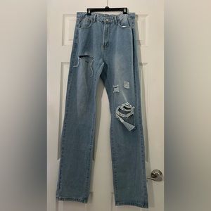 Light wash high rise straight Jeans.